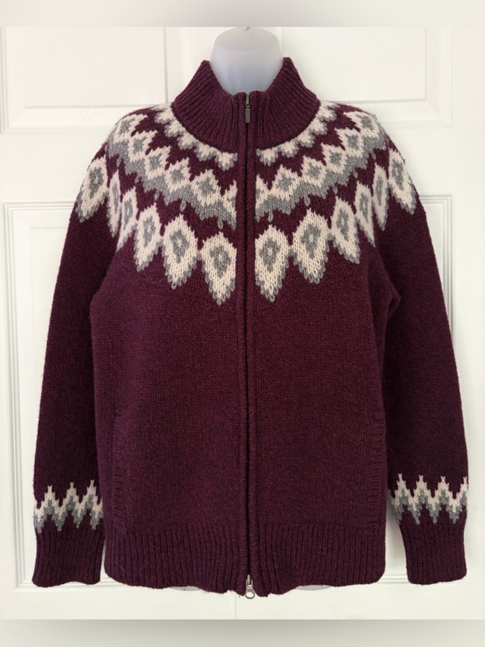 Vintage L.L. Bean 100% Wool Fair Isle Zip Cardigan Sweater - Large plum purple